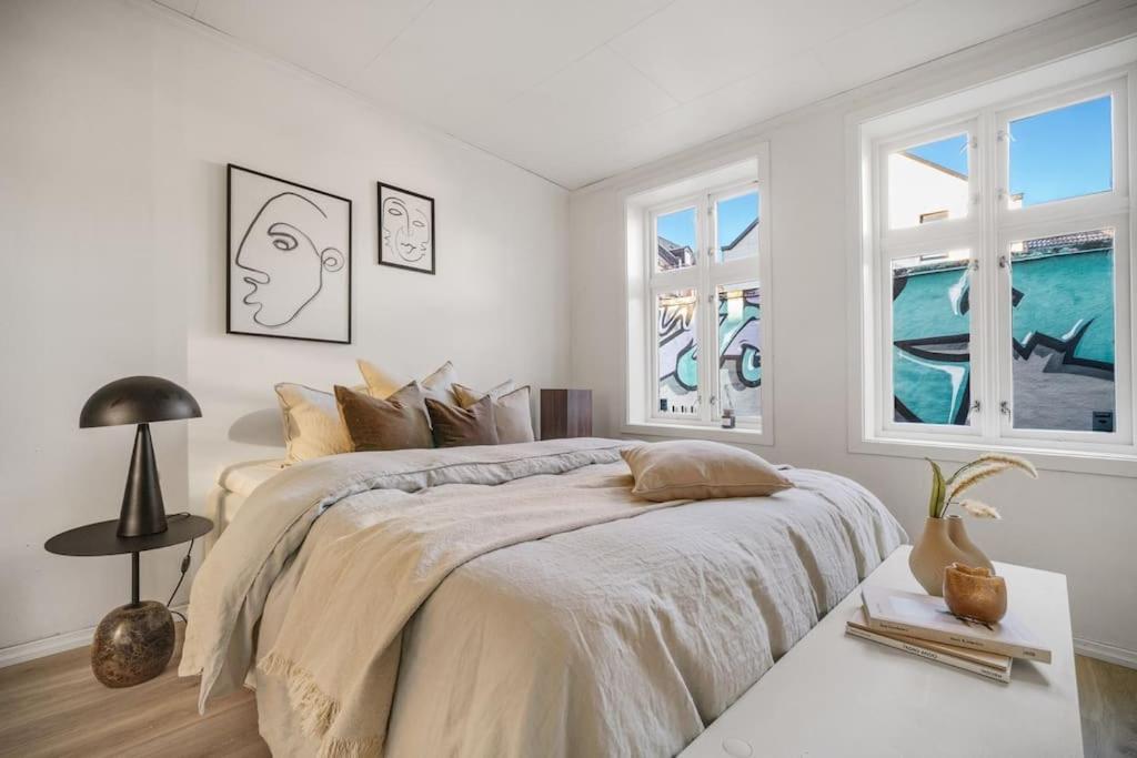 Central Apartment With Balcony, Self-Check In & Private Entrance ベルゲン エクステリア 写真